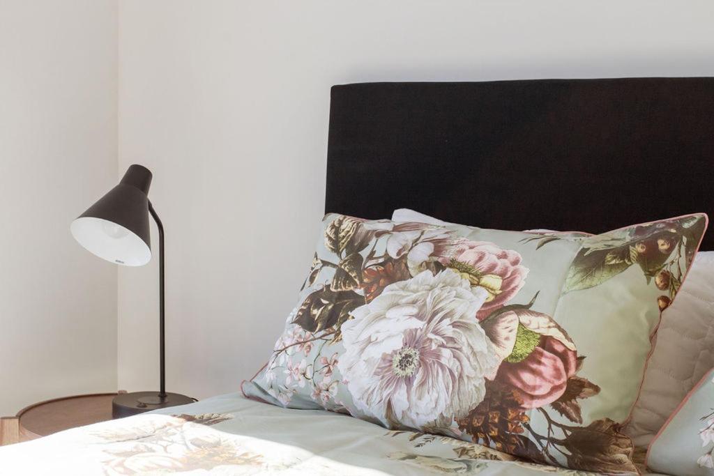 Apartamento Stylish Brand New Sunny 3Bdrm 3Bth Garage Sleeps 6 Christchurch Exterior foto