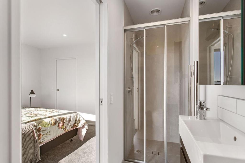 Apartamento Stylish Brand New Sunny 3Bdrm 3Bth Garage Sleeps 6 Christchurch Exterior foto