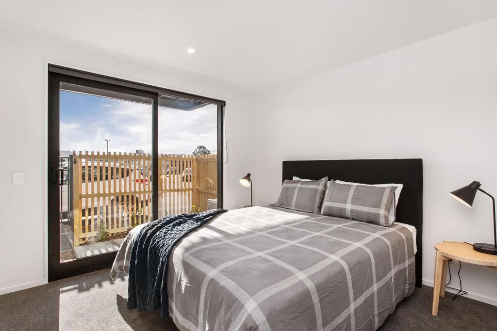 Apartamento Stylish Brand New Sunny 3Bdrm 3Bth Garage Sleeps 6 Christchurch Exterior foto